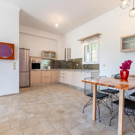 Teachers' House * Potamós