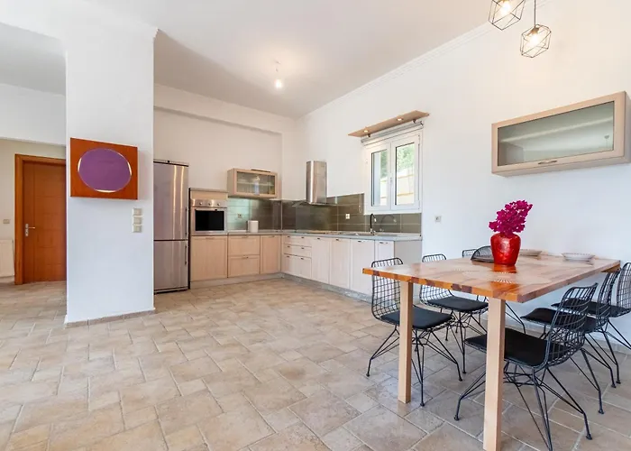 Teachers' House * Potamós