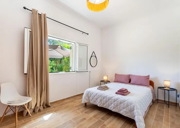 Teachers' House Apartment