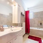 Apartman Teachers' House *