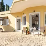 Teachers' House Apartman
