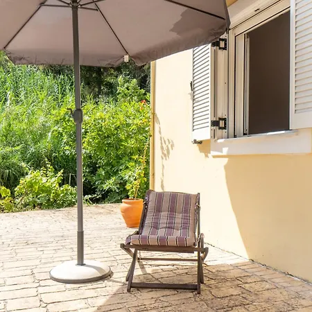 Teachers' House Апартаменты